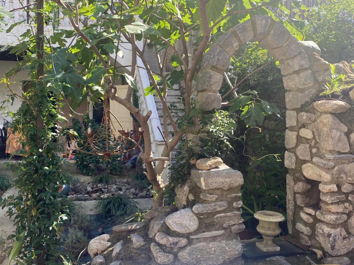 Sculptors Retreat Apartment Céret Екстериор снимка